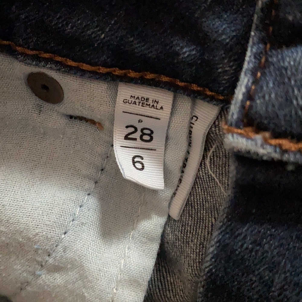 Ann Taylor LOFT blue jeans in size 28 - Picture 8 of 11